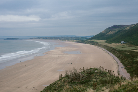 South Wales: Worm's head - The cat you and us